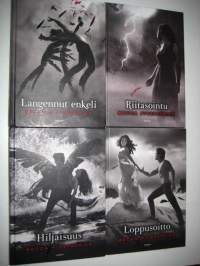 Enkelisaaga 1-4 - Langennut enkeli, Riitasointu, Hiljaisuus, Loppusoitto