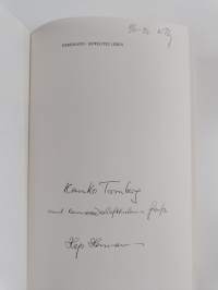Bewegtes leben : kampf- und jagdflieger 1935 - 1945 (signeerattu, tekijän omiste)