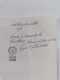 Itse tuon sanoiksi virkki 2 (signeerattu, tekijän omiste)