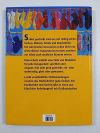 Socken, Mützen, Schals und Co