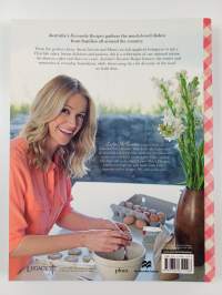 Australia&#039;s Favourite Recipes - Cherished Family Recipes from Around the Country