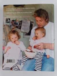 Jamie&#039;s dinners : the essential cookbook