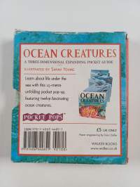 Ocean Creatures -: A Three-Dimensional Expanding Pocket Guide