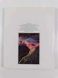 Iceland : the exotic north