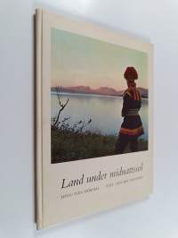Land under midnattssol