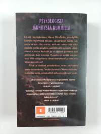 Elävät ja kuolleet Winsfordissa