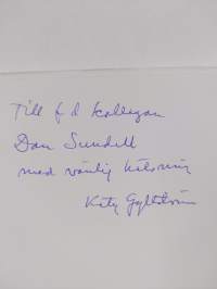 Läheltä : teoksia 1960-2006 = På nära håll : verk 1960-2006 (signeerattu, tekijän omiste)