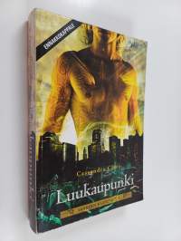 Luukaupunki (ennakkokappale)