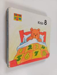 Karhuperheen laskutalo Kirja 8