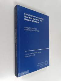 Introduction to Compact Riemann Surfaces and Dessins d&#039;Enfants