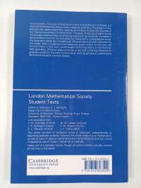 Riemann Surfaces and Algebraic Curves