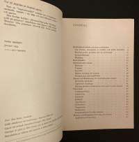 Hemslöjdens handarbeten : Andra delen