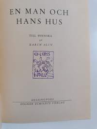 En man och hans hus