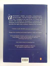 The new penguin dictionary and thesaurus giftset