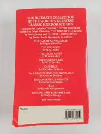 The Giant Book of Classic Chillers