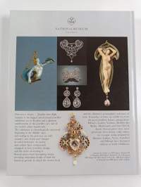 Precious gems : jewellery from eight centuries