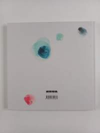 Melek Mazici : colours on white