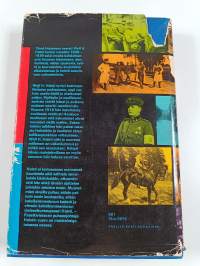 Mies elää aikaansa : muistelmat 1 1905-1939