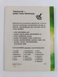 Hämähäkit : retkeilemme luonnossa