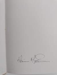 Kannaksen kasvatti maailmalla (signeerattu)