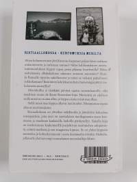 Ristiaallokossa : kertomuksia meriltä