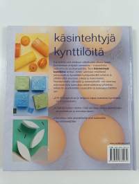Käsintehtyjä kynttilöitä