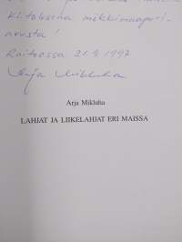 Lahjat ja liikelahjat eri maissa (signeerattu, tekijän omiste)