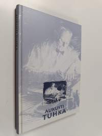 Aukusti Tuhka