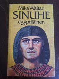 Sinuhe Egyptiläinen 1 - 2 (kansipapereilla)