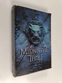 Midnight thief