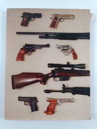 Modern rifles, shotguns &amp; pistols