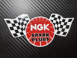 NGK Spark plugs -tarra