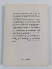 Integrative Musikpädagogik - Neue Beiträge zur Polyästhetischen Erziehung, Teil 1 : Theorie und Rezeption - Beispiele gesamtkünstlerrischer Interpretation