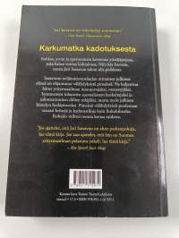 Välähdyksiä pimeässä ja pimeitä välähdyksiä