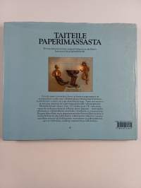 Taiteile paperimassasta