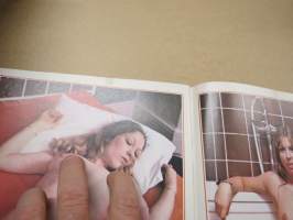 Jermu 1976 nr 6 -aikuisviihdelehti / adult graphics magazine, Kuolemankauhua pikajunassa, Mafiapäällikön muistelmat, Hävittäjälentäjä Oiva &quot;Oippa&quot; Tuominen, ym.