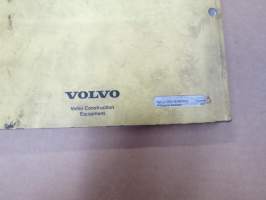 Volvo BM L150E &amp; L180E kauhakuormaaja -käytttöohjekirja