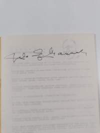 Aatoksia teknisen kehityksen saralta (signeerattu, numeroitu)