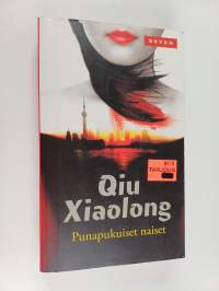 Punapukuiset naiset