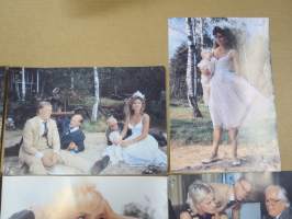 Pikkupojat, mm. Spede Pasanen, Vesa-Matti Loiri, Riitta Väisänen Hannele Lauri, Marjatta Nordberg, Simo Salminen -elokuvan still- / kaappikuvat koko sarja 16 kpl