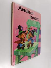 Avuliaat tontut : Grimmin veljesten saduista