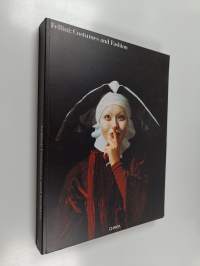 Fellini : costumes and fashion
