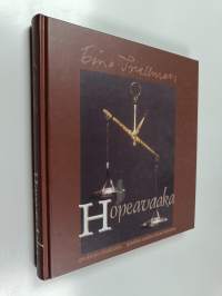 Hopeavaaka : apteekkarin elämäntarina : apteekkien maailma Oulun horisontista (signeerattu)