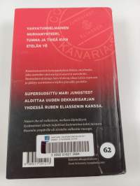 Tummempi taivas