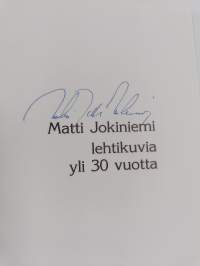 Lehtikuvia yli 30 vuotta (signeerattu)