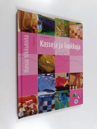 Kasseja ja laukkuja