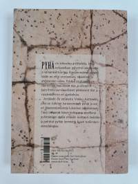 Pyhä : raja, kielto ja arvo kansanomaisessa uskonnossa