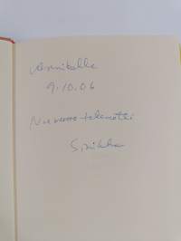 Kyä tässä jotain häikkää o (signeerattu, tekijän omiste)