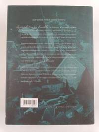 Uppiniskaisuuden kronikka : Balthasar Russowin tarina (signeerattu, tekijän omiste)