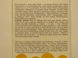 Keltaisiksi maalatut kivet